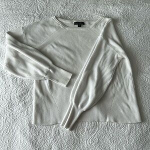 Ann Taylor M white balloon sleeve sweater
